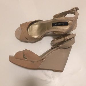 NWOT WHBM 👡 Sandals